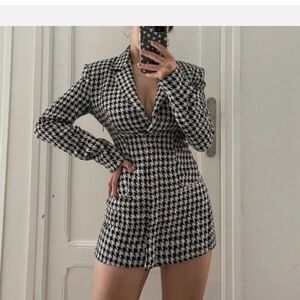 Zara blazer dress black and white size Smalll